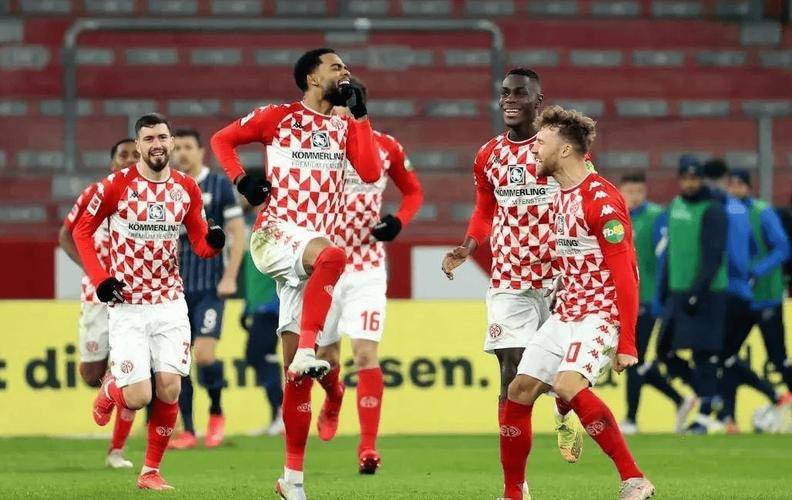 欧宝官方网站 -门兴格拉德巴赫市博物馆